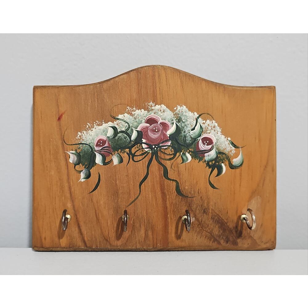 Wooden Hand Painted Key Holder Grannycore Cottagecore Wall Hanging 80s 90s